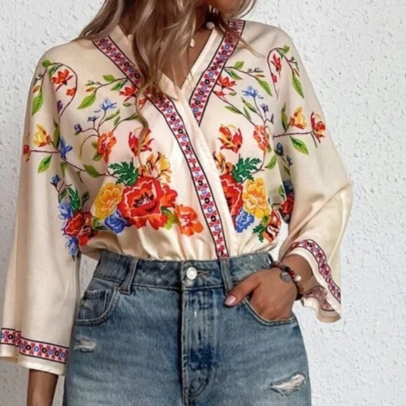 Boho Floral Print Surplice Bodysuit - Picture 2 of 7